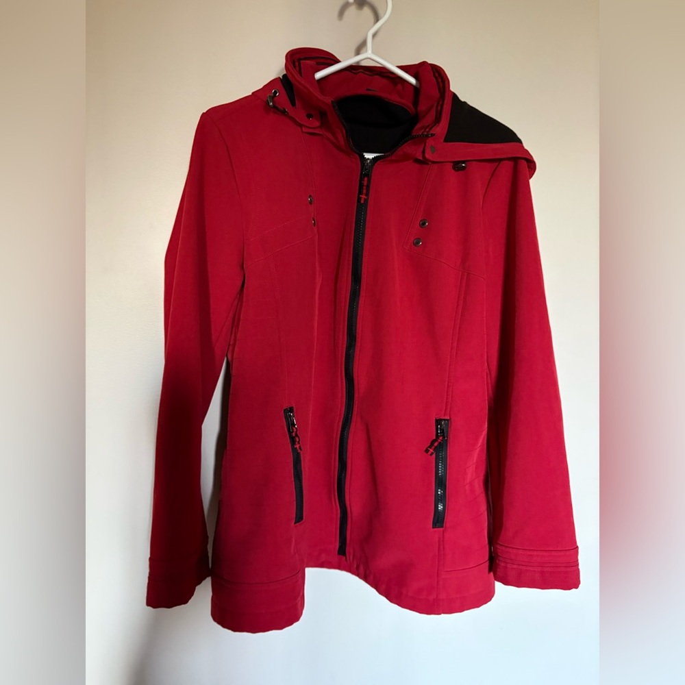 AJG sport Women's Red Hooded Jacket large